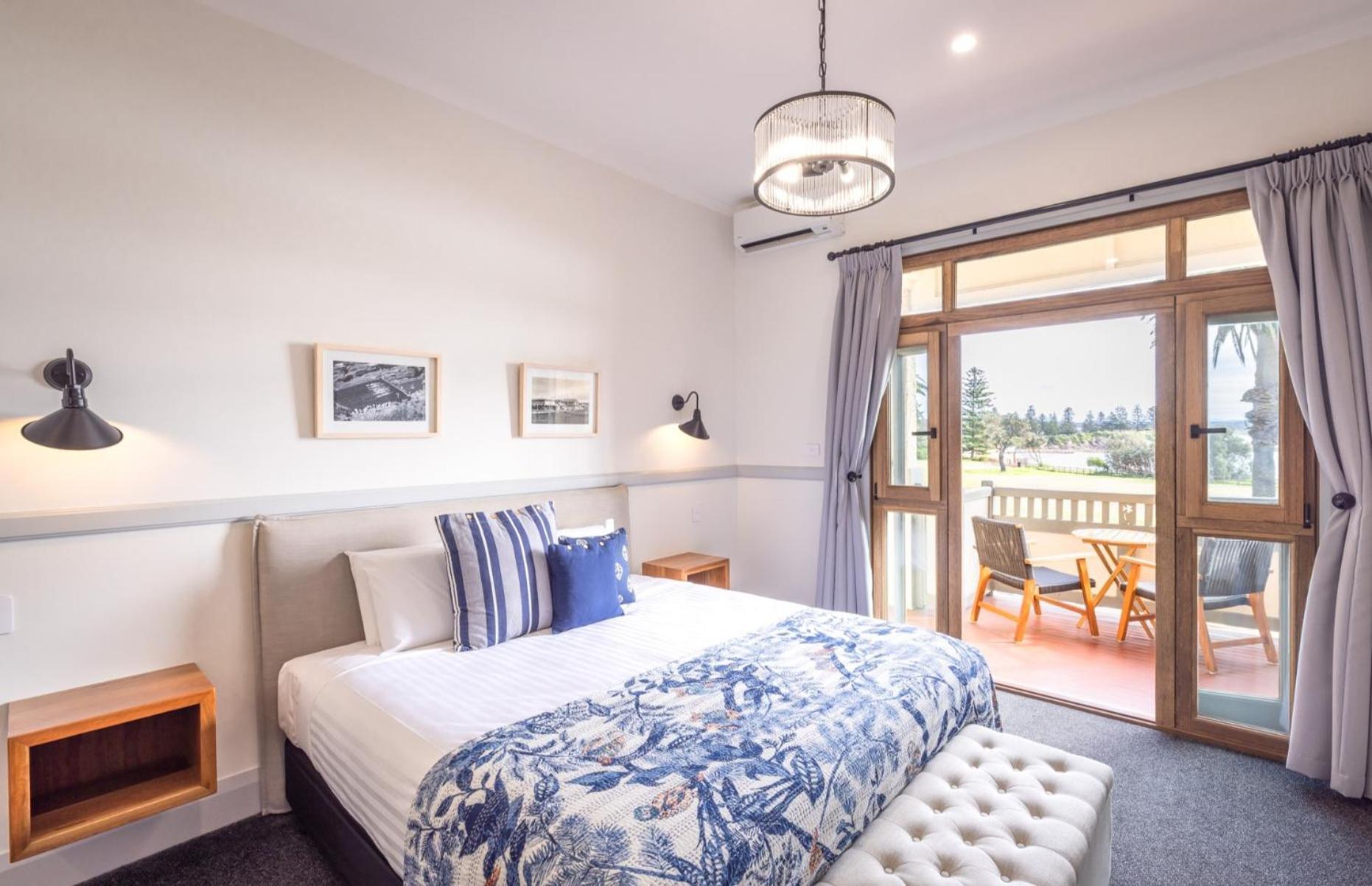 Bermagui Beach Hotel ภายนอก รูปภาพ
