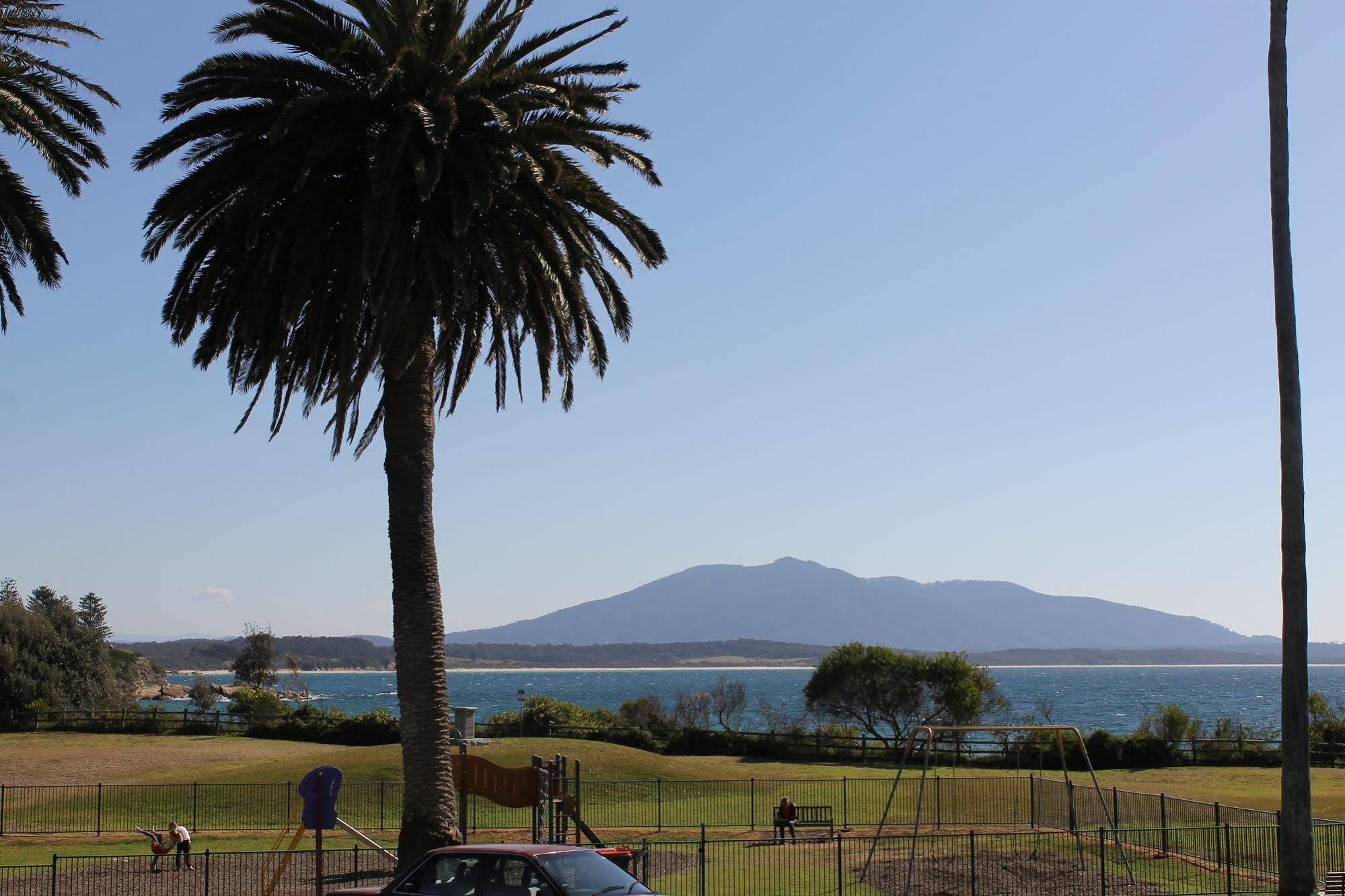 Bermagui Beach Hotel ภายนอก รูปภาพ
